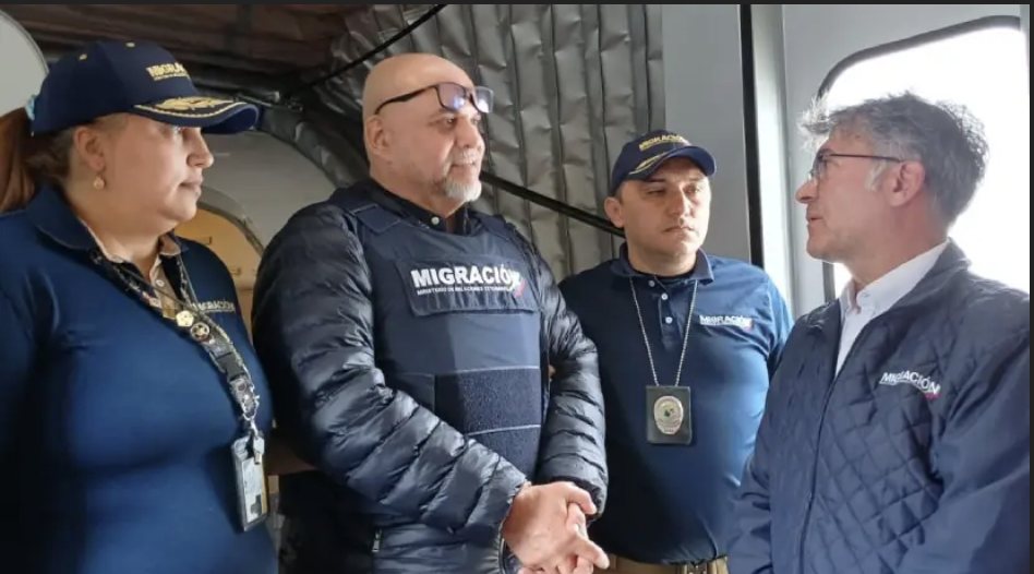 El Retorno de Salvatore Mancuso y el Desafío de la Justicia en Colombia